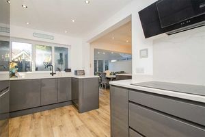 Photo 17- click for photo gallery